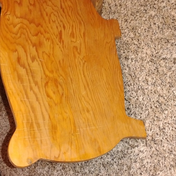 True Vintage Wooden Pig Shaped Cutting/Serving Board - Natural Honey Tone 15 X 9 - Picture 5 of 5